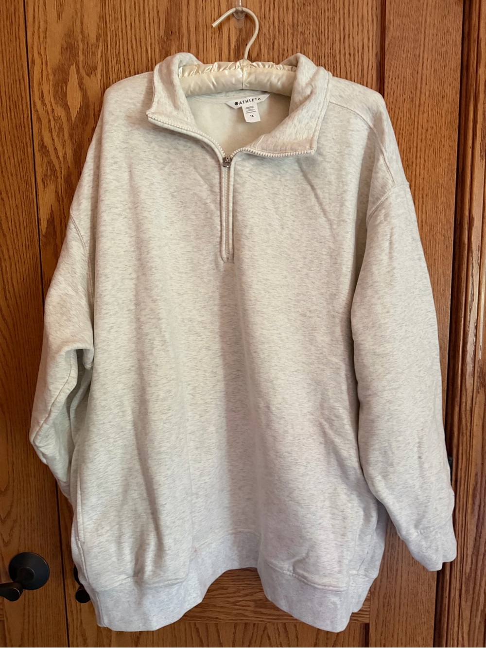 Athleta women’s Light Heather Gray Half-Zip Pullover